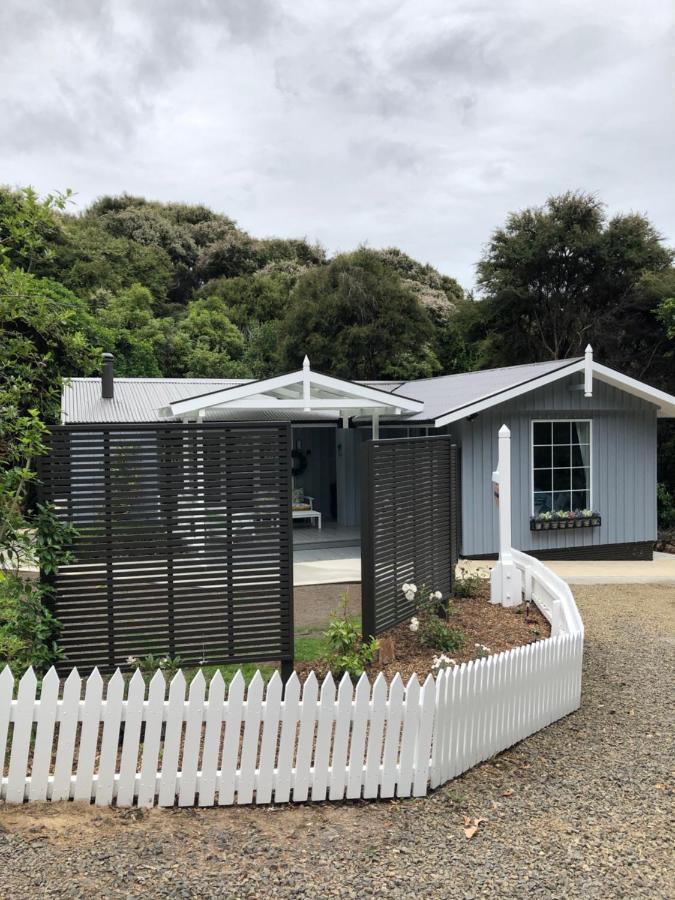 Kanuka Cottage - Tranquil And Relaxing Akaroa Exterior foto